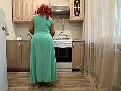 Házi készítésű anal videó egy érett anyáról, aki kielégíti a fia vágyait