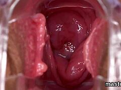 Close-up of a Czech babes extreme pussy gape