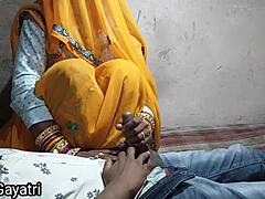 Indiai anális szex a vidéken, gyönyörű falusi pornóval